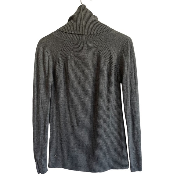 Lululemon Sweat And Savasana Merino Wool Sweater, Size 6 - Picture 11 of 13